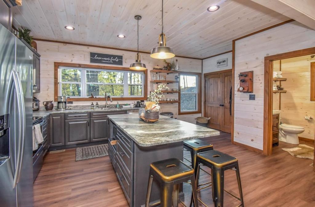 Nordic Mountain Modern Lodge - Family Friendly Luxury Cabin In Walden'S Ridge Sevierville Exterior foto