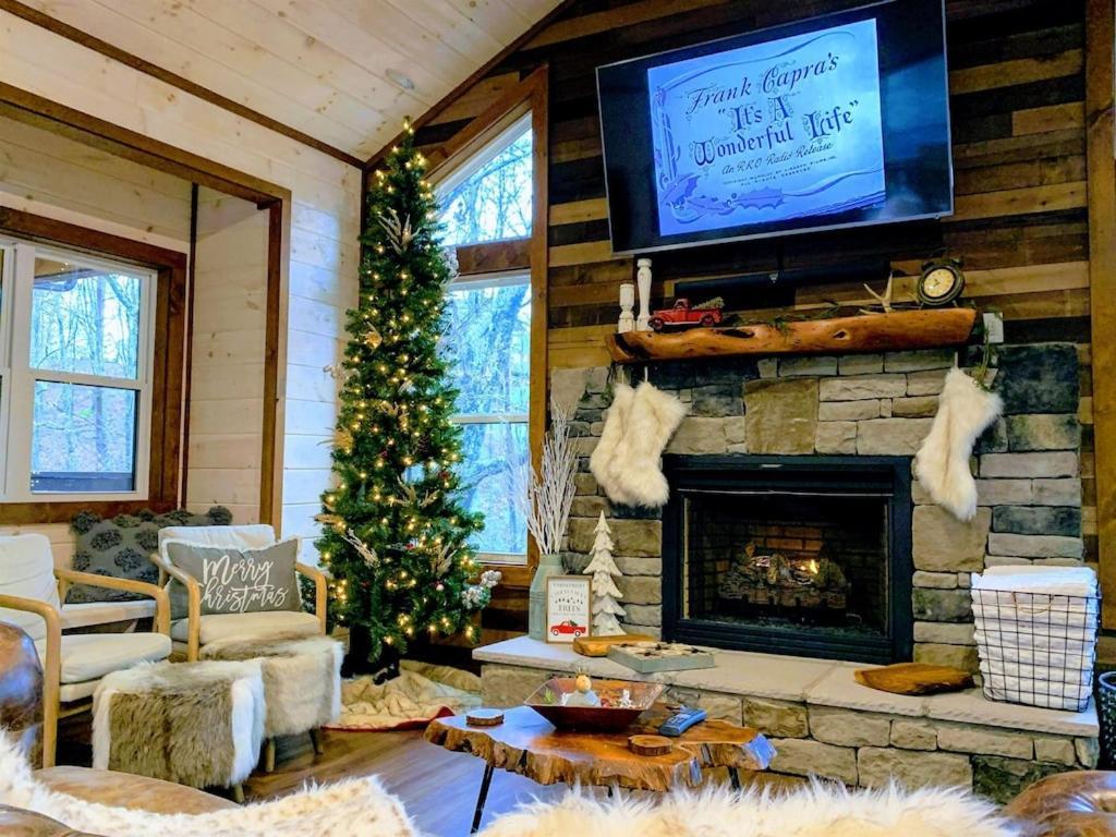 Nordic Mountain Modern Lodge - Family Friendly Luxury Cabin In Walden'S Ridge Sevierville Exterior foto